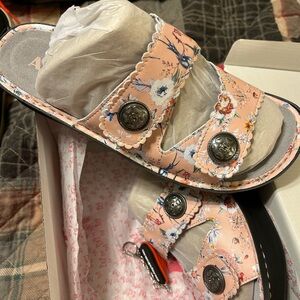 Algeria Sandra sandal